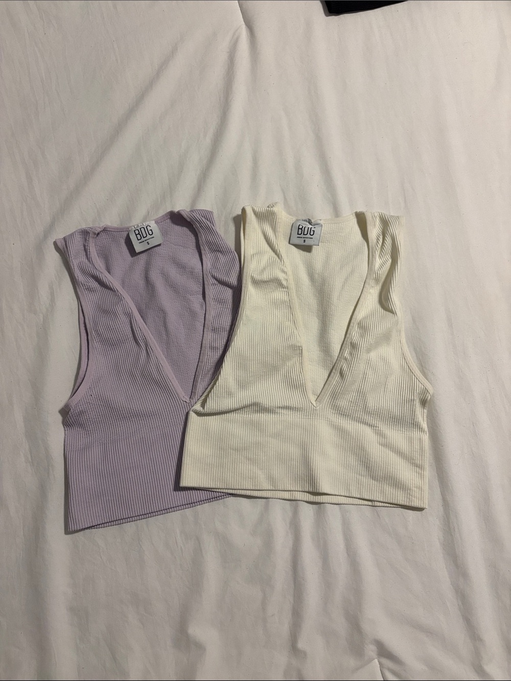 2 Urban Outfitters Ribbed V-Neck Cropped Tank Tops - Lavender & Cream